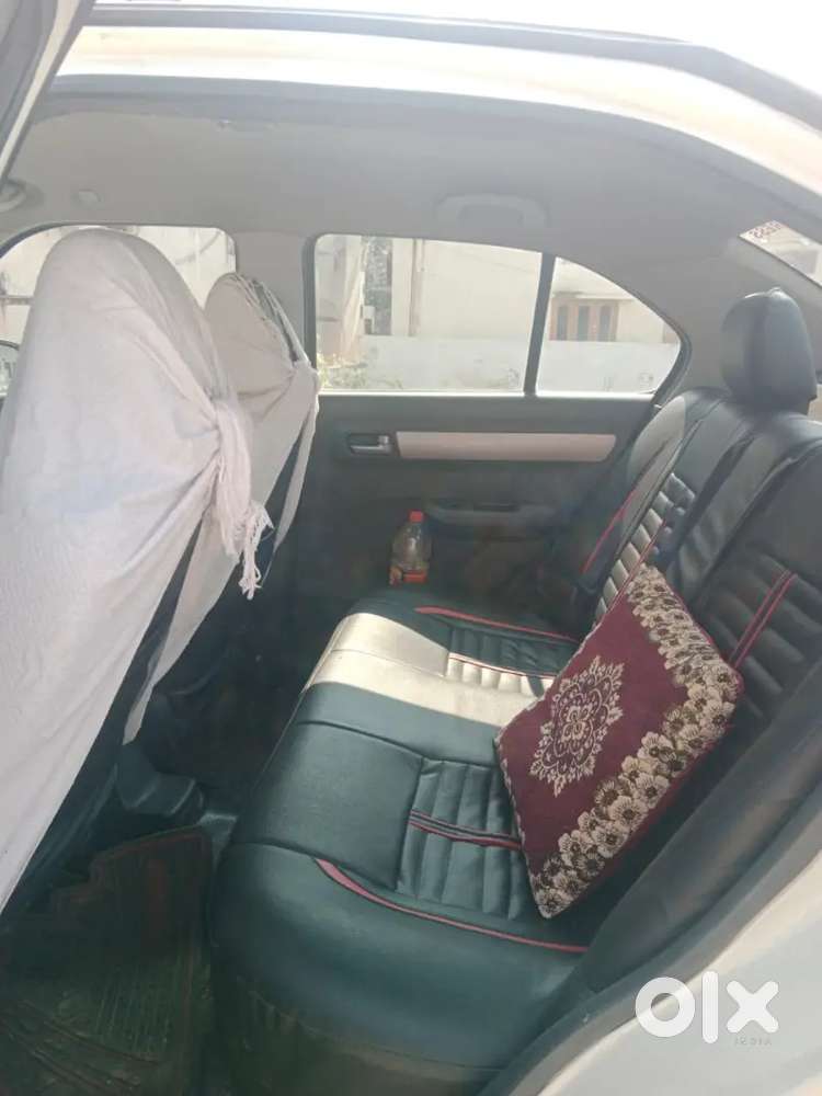 Maruti Suzuki Swift Dzire 2009 Petrol 81000 Km Driven