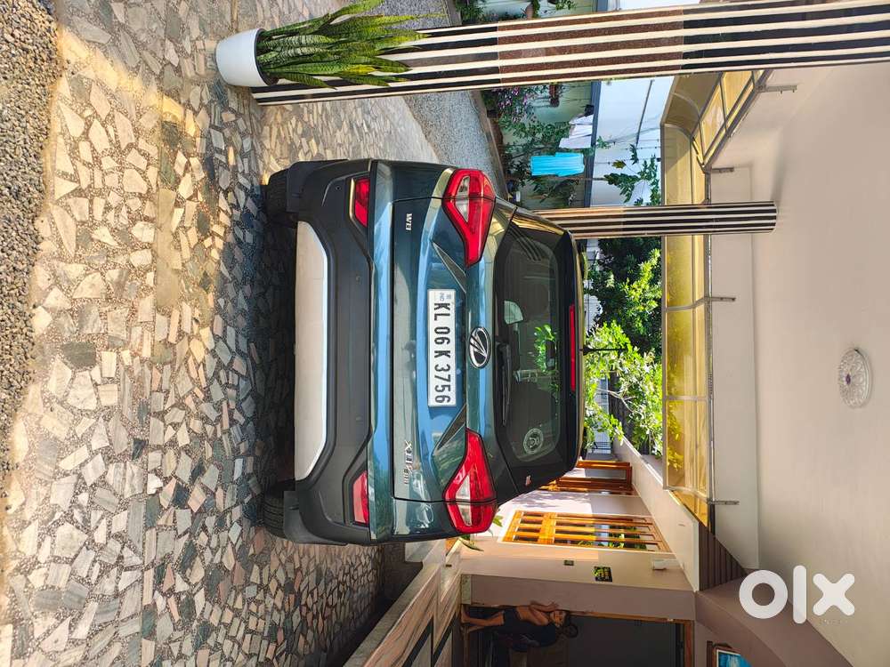 Mahindra Xuv 300 W8(2021)