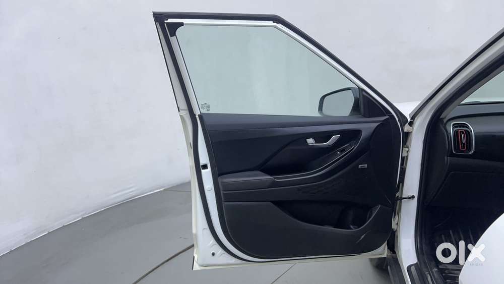 Hyundai Creta 1.4 Sx (o) Turbo Petrol Dct, 2022, Petrol