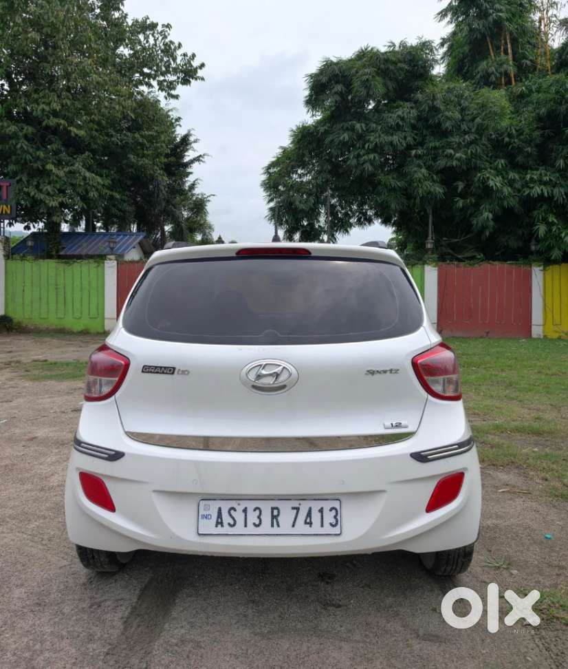 Hyundai Grand I10 Sportz, 2014, Petrol