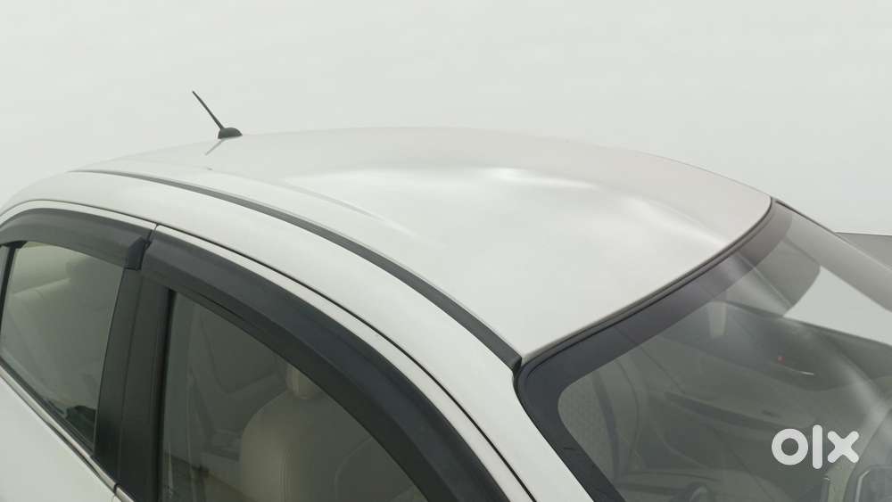 Maruti Suzuki Swift Dzire Zxi + Mt, 2018, Petrol
