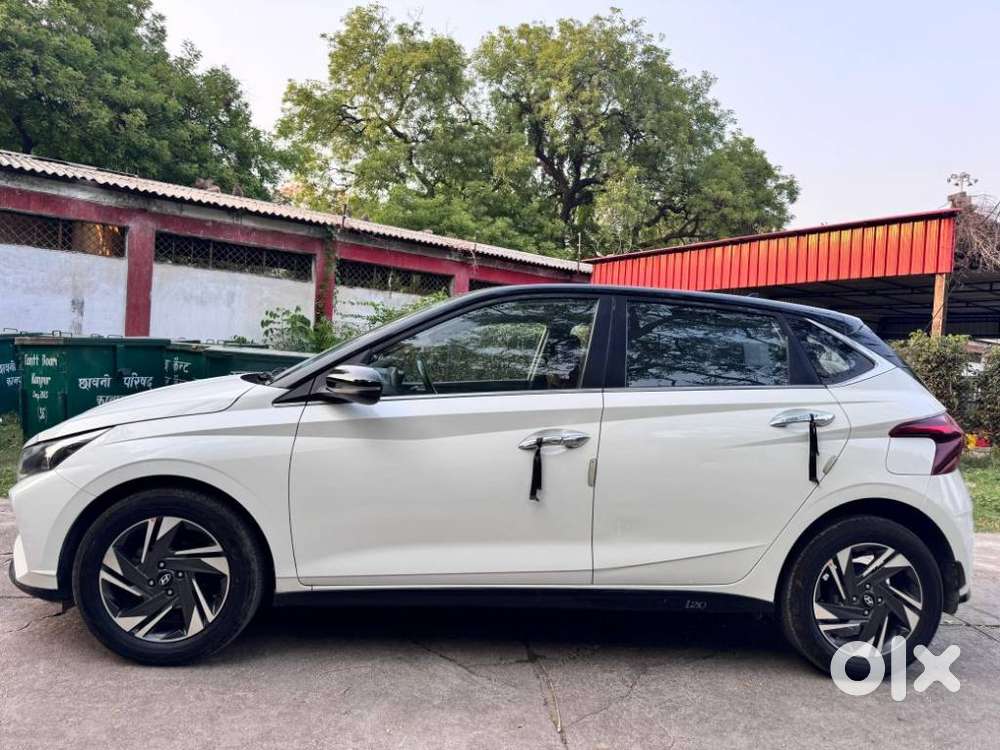 Hyundai I20 Sportz 1.2 Mt Dual Tone, 2021, Diesel