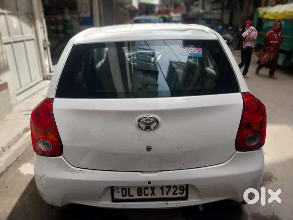 Toyota Etios Liva 2011