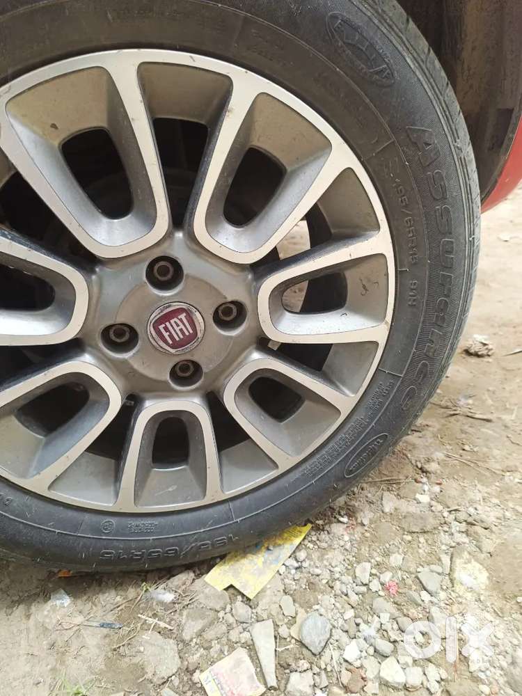 Fiat Punto Emotion 2016 Manual