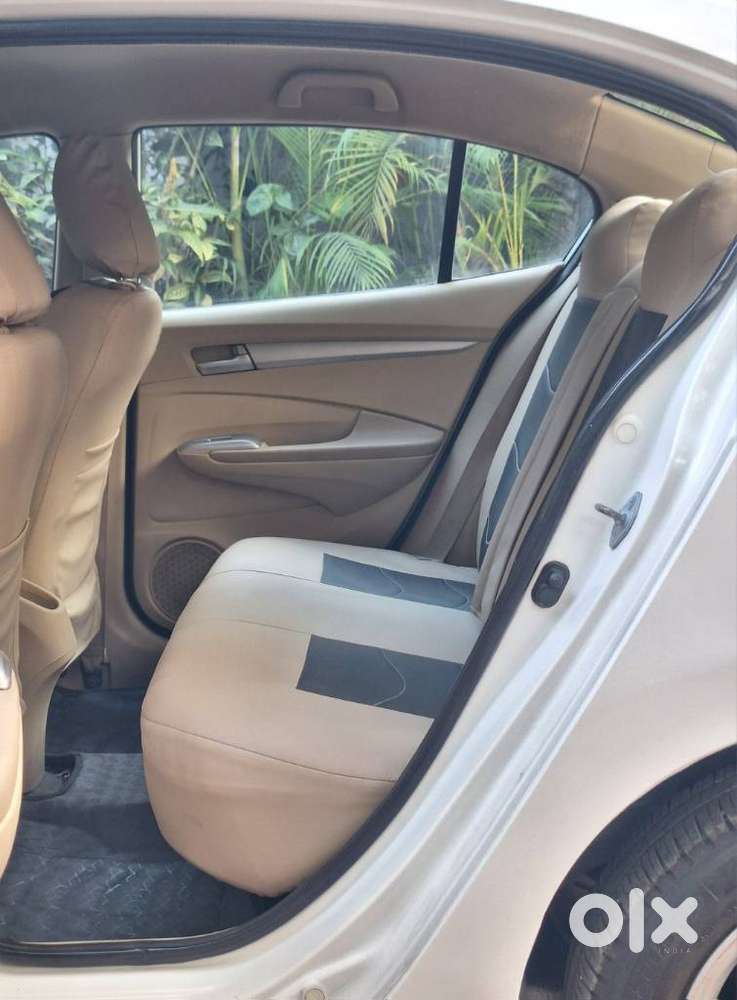 Honda City 2011-2013 V At Exclusive, 2011, Petrol