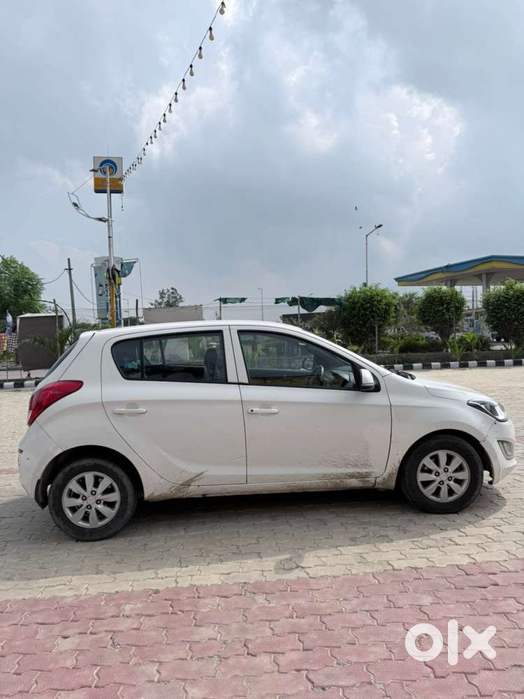Hyundai I20 Sportz 2013