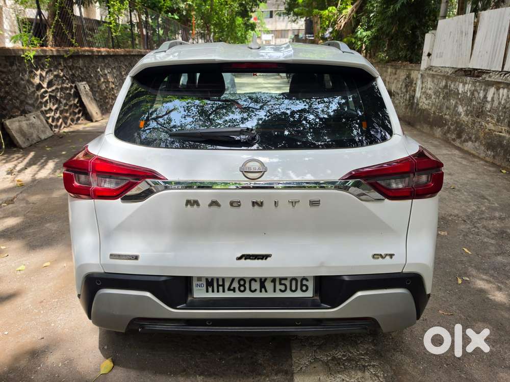 Nissan Magnite Xv Turbo Cvt Red Edition, 2022, Petrol