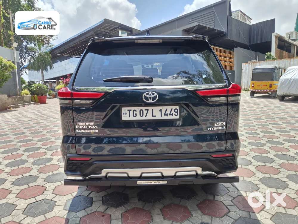 Toyota Innova Hycross 2.0 Vx Hybrid 8 Str, 2024, Petrol