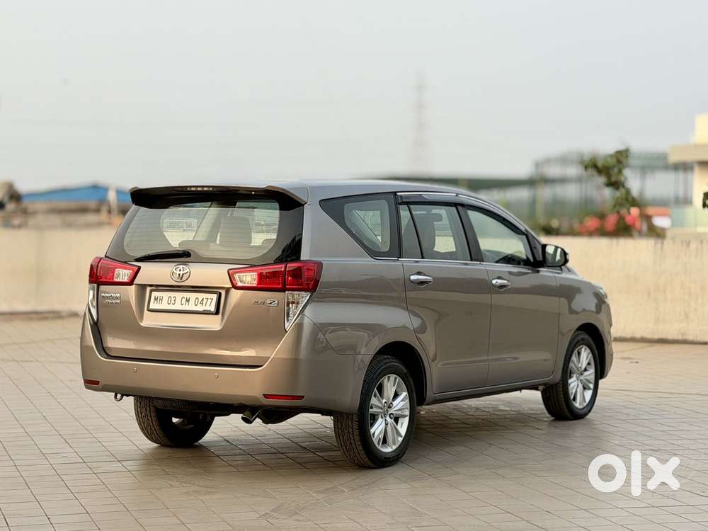 Toyota Innova Crysta 2.8z Automatic, 2016, Diesel