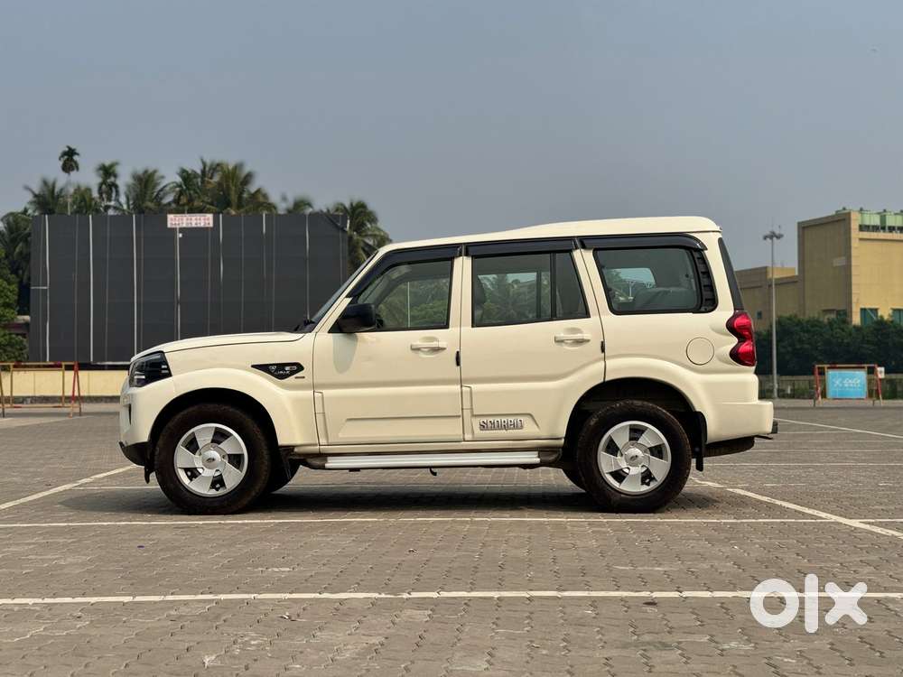 Mahindra Scorpio Classic 2.2 S 11 Mt 7 Str, 2022, Diesel