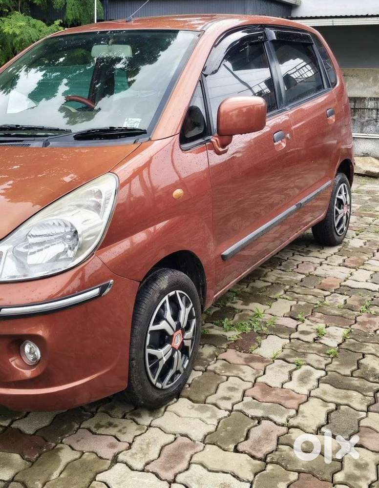 Maruti Suzuki Estilo Vxi, 2011, Petrol