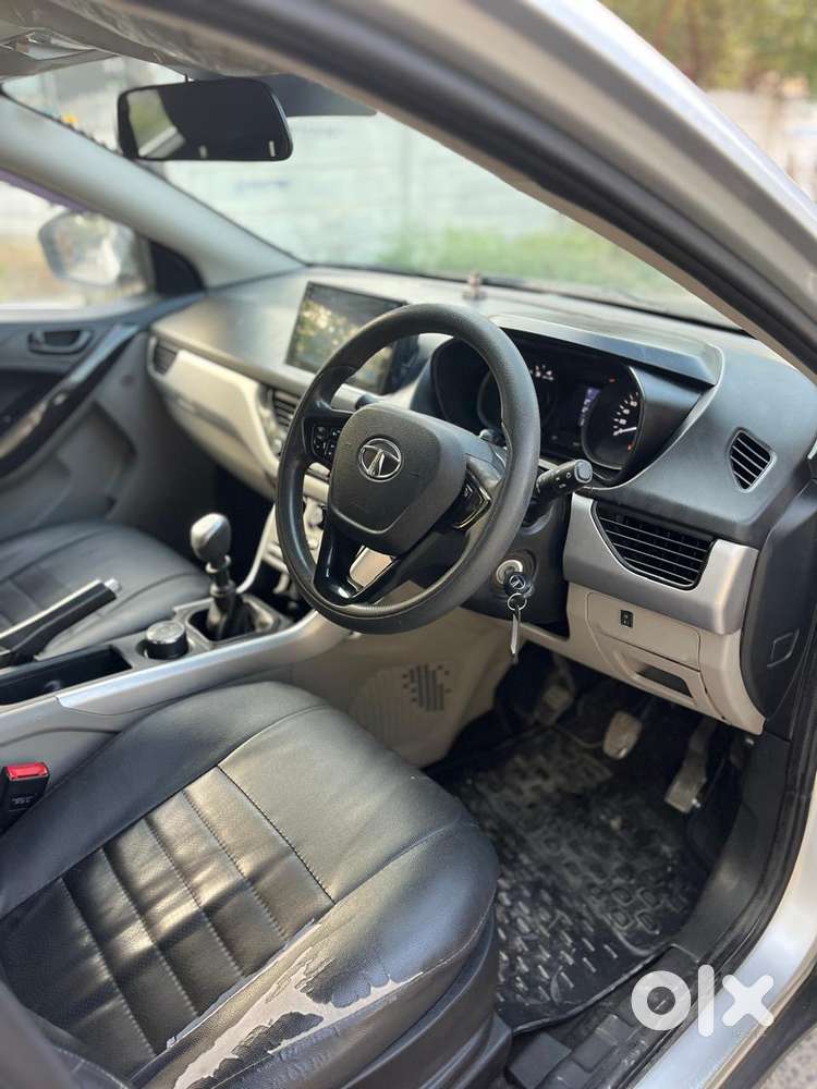 Tata Nexon 1.2 Revotron Xm, 2018, Petrol