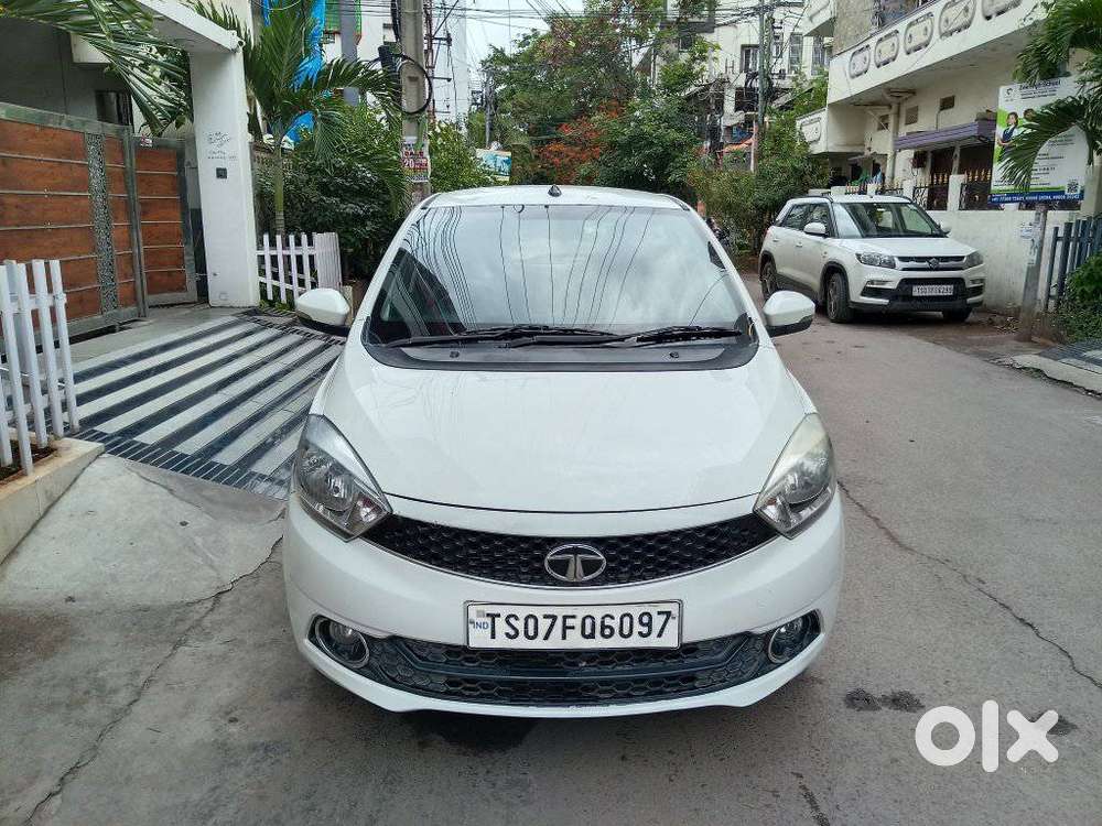 Tata Tiago 1.2 Revotron Xza, 2017, Petrol