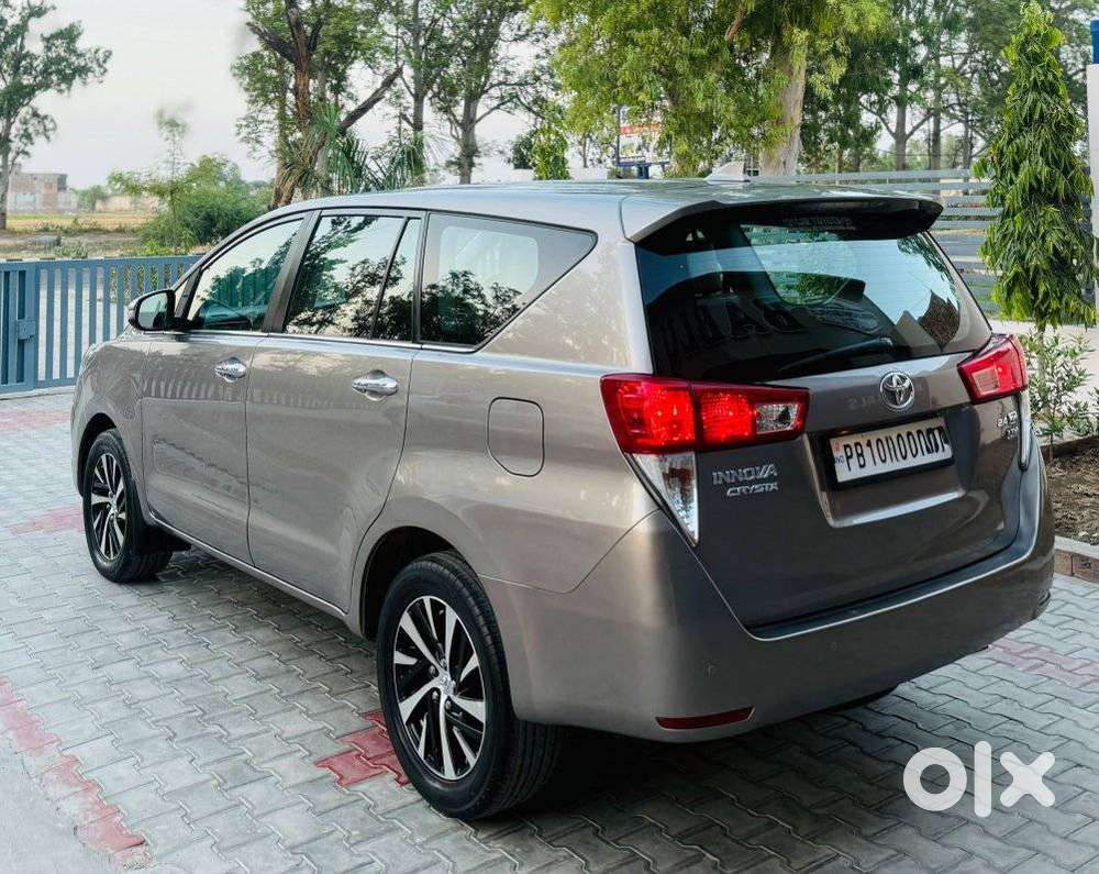 Toyota Innova Crysta 2.8z Automatic, 2021, Diesel