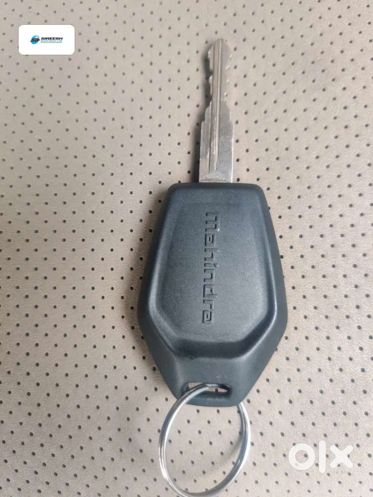Mahindra Tuv 300 T10 Dual Tone, 2018, Diesel