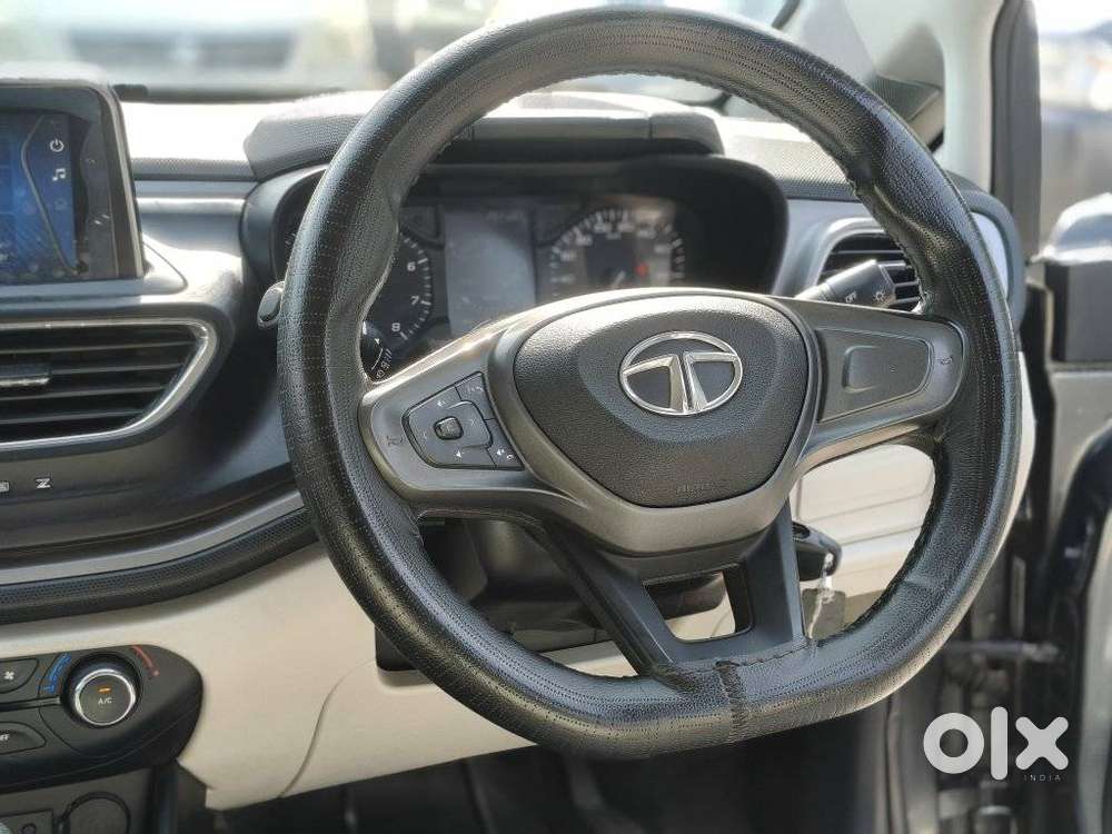Tata Altroz 1.2 Xm, 2022, Petrol