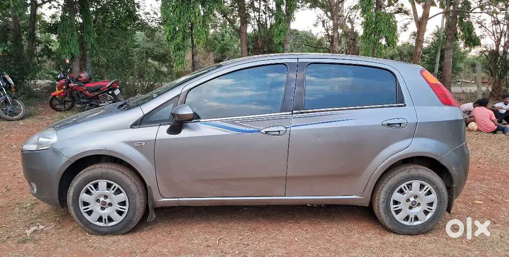 Fiat Grande Punto 2009 Diesel (handicapped People Uses )