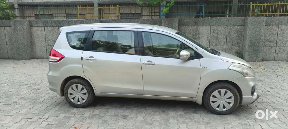 Maruti Suzuki Ertiga Vxi At, 2017, Petrol