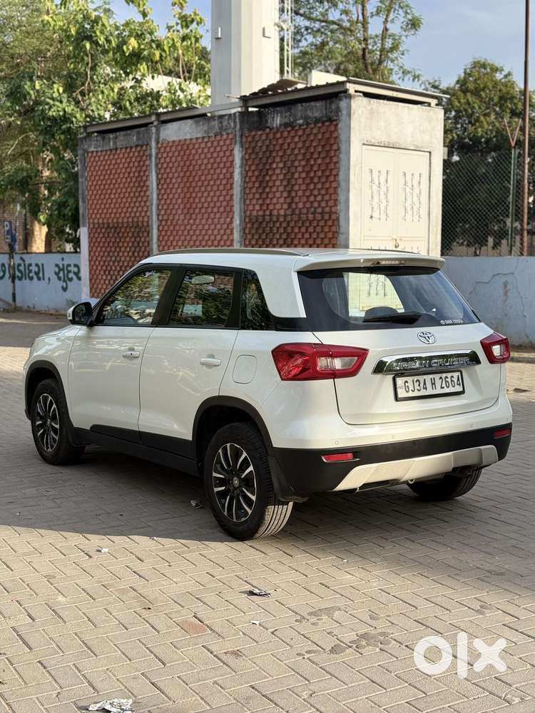 Toyota Urban Cruiser Cruiser Premium, 2022, Petrol