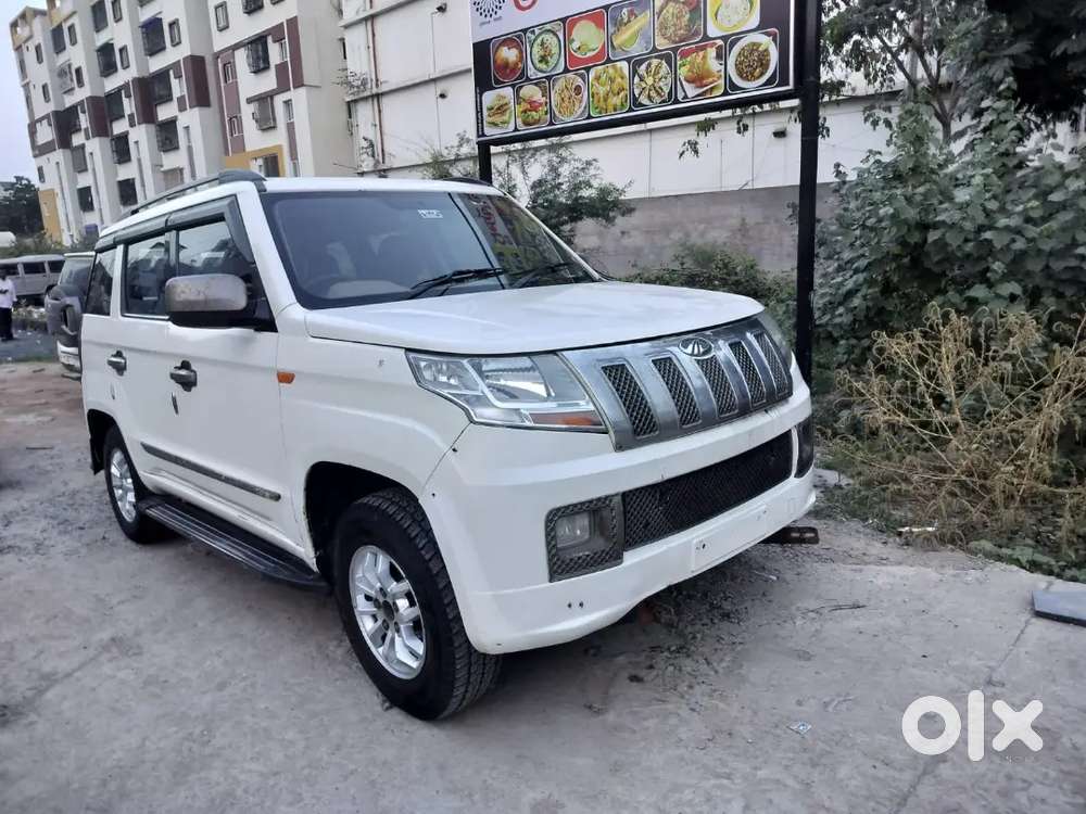Mahindra Tuv 300 2017