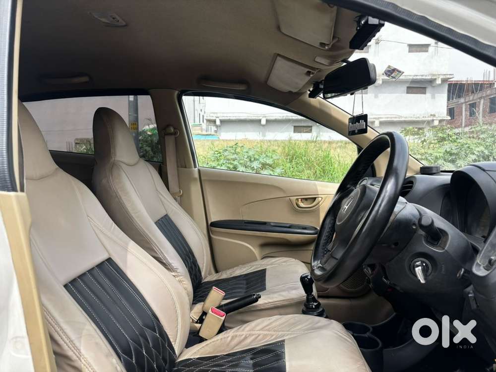 Honda Amaze Hybrid 2014