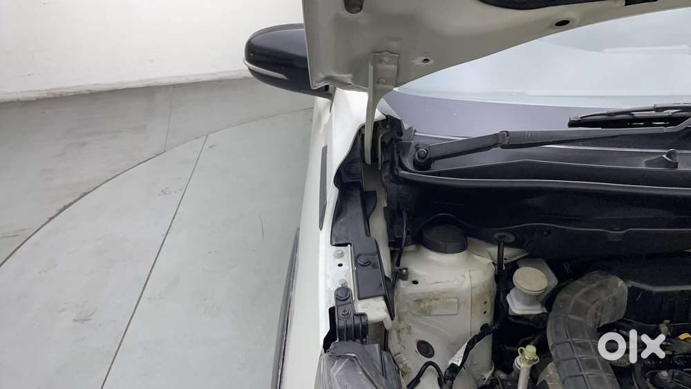 Maruti Suzuki Xl6 1.5 Zeta At, 2021, Petrol
