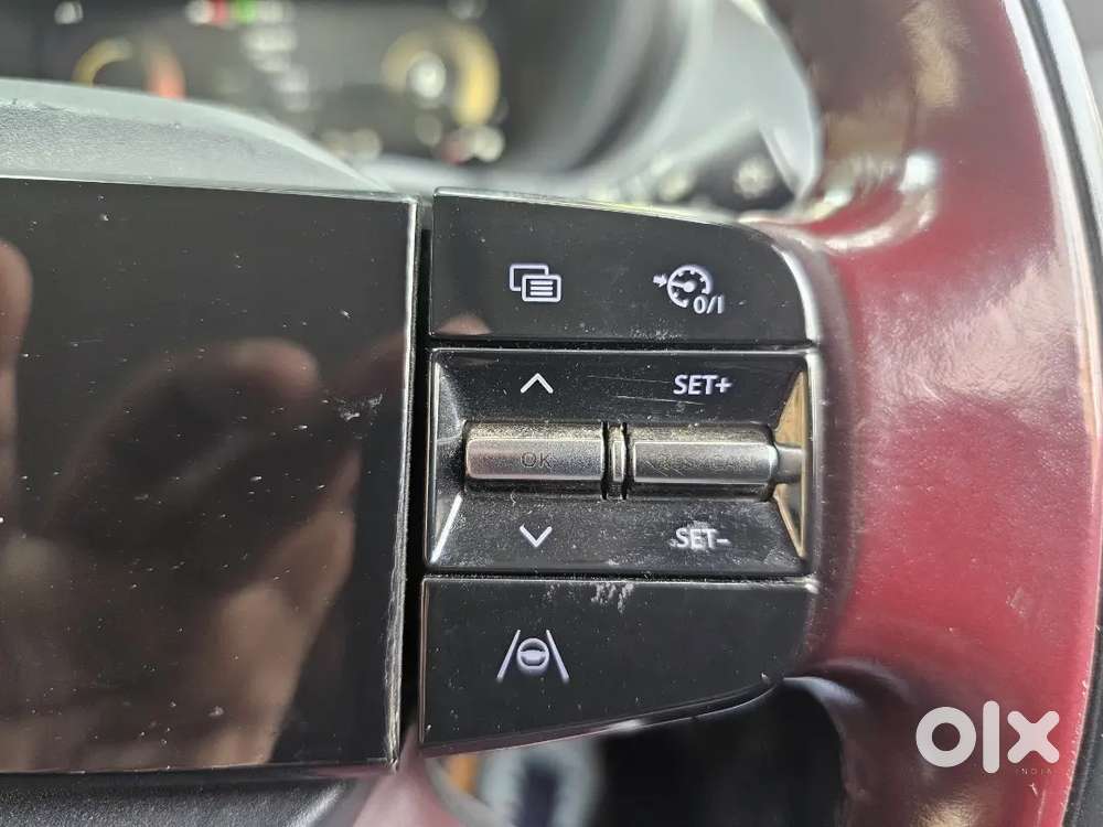 Tata Curvv Diesel Red Top Model Manual