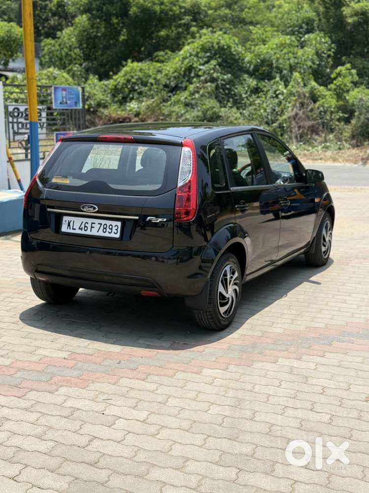 Ford Figo Petrol Zxi, 2012, Petrol