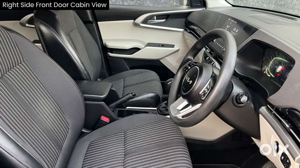 Kia Carens 1.4 Prestige Plus Turbo 7 Str, 2022, Petrol