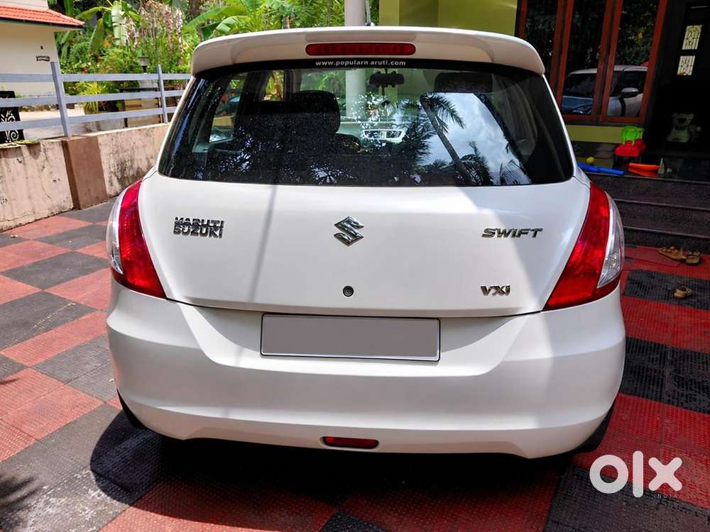 Maruti Suzuki Swift 2016