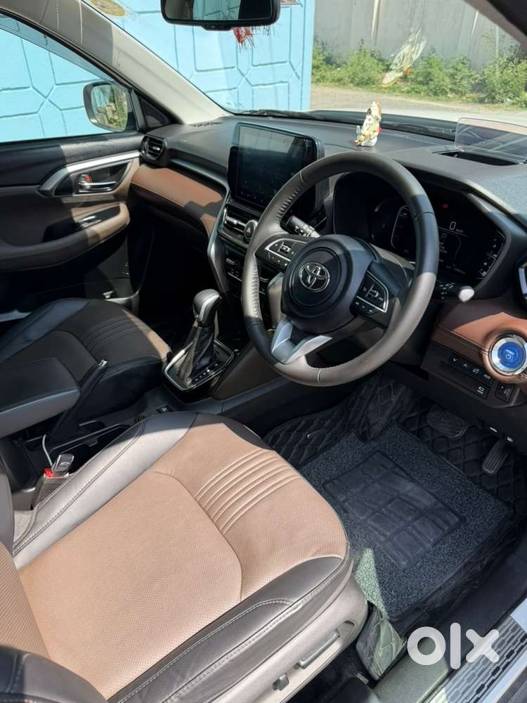 Toyota Urban Cruiser 2025
