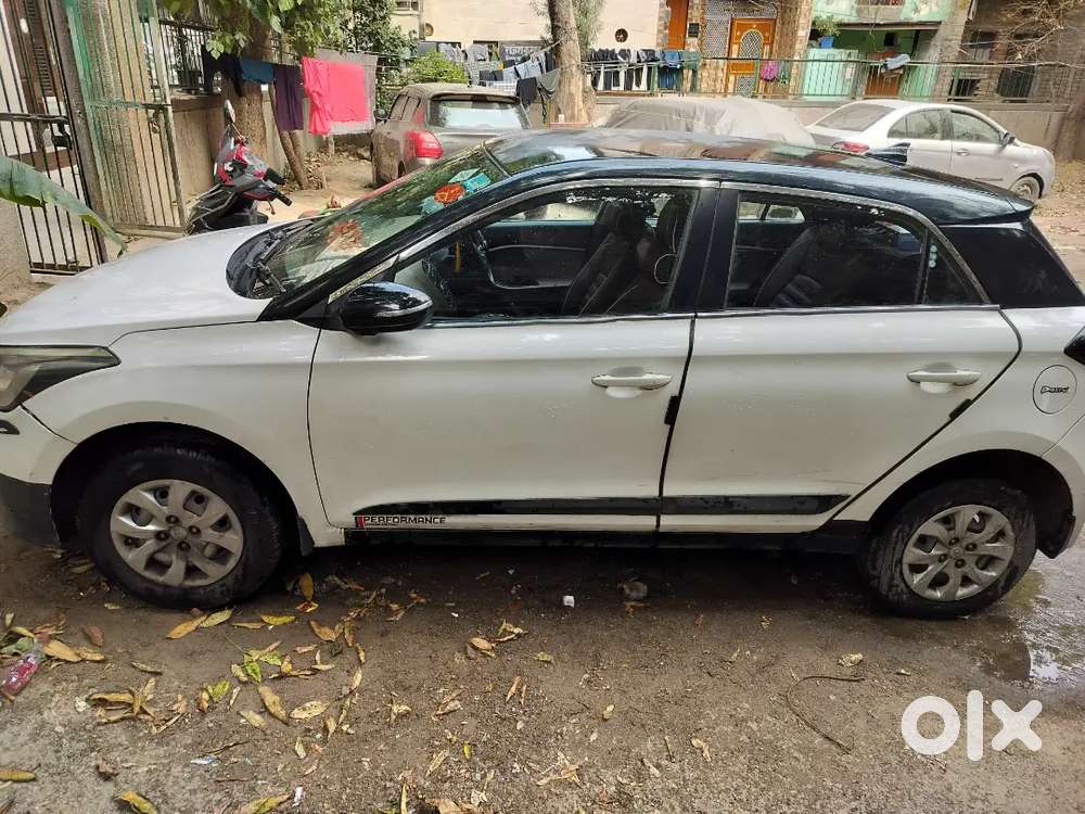 Hyundai Elite I20 2015 Cng & Hybrids 86444 Km Driven