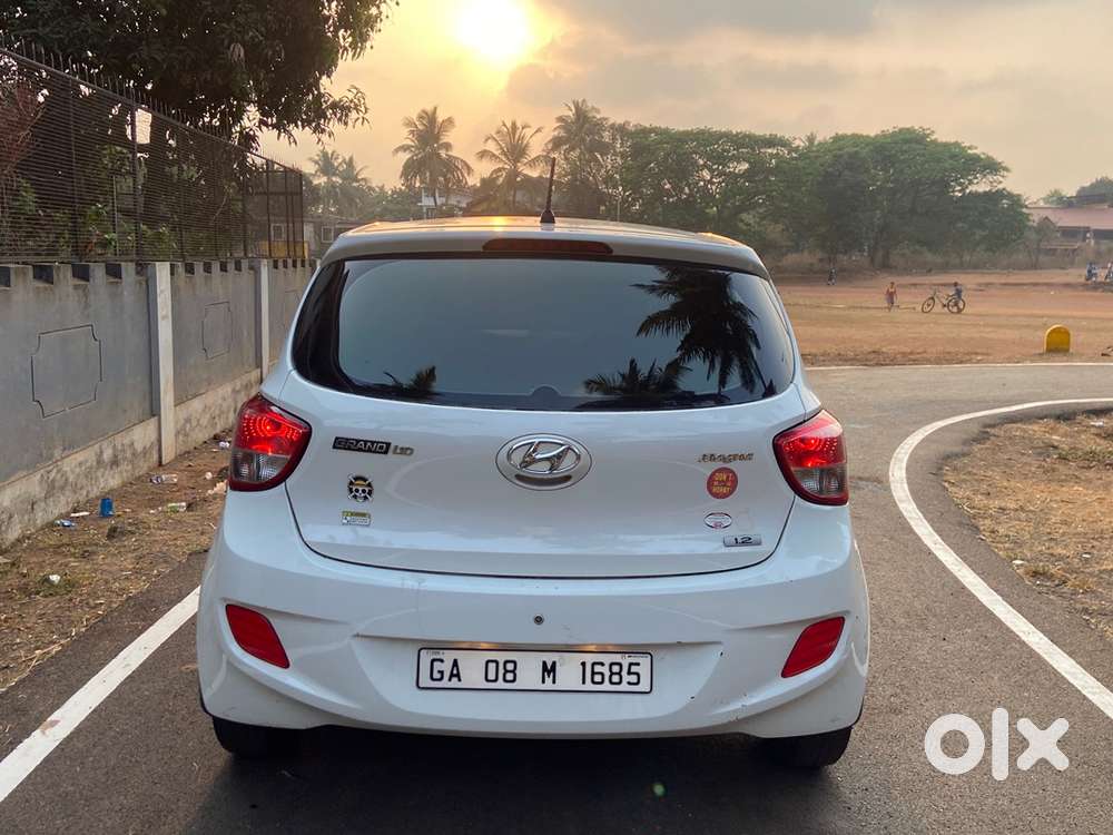Hyundai Grand I10 2015 Petrol 84000 Km Driven