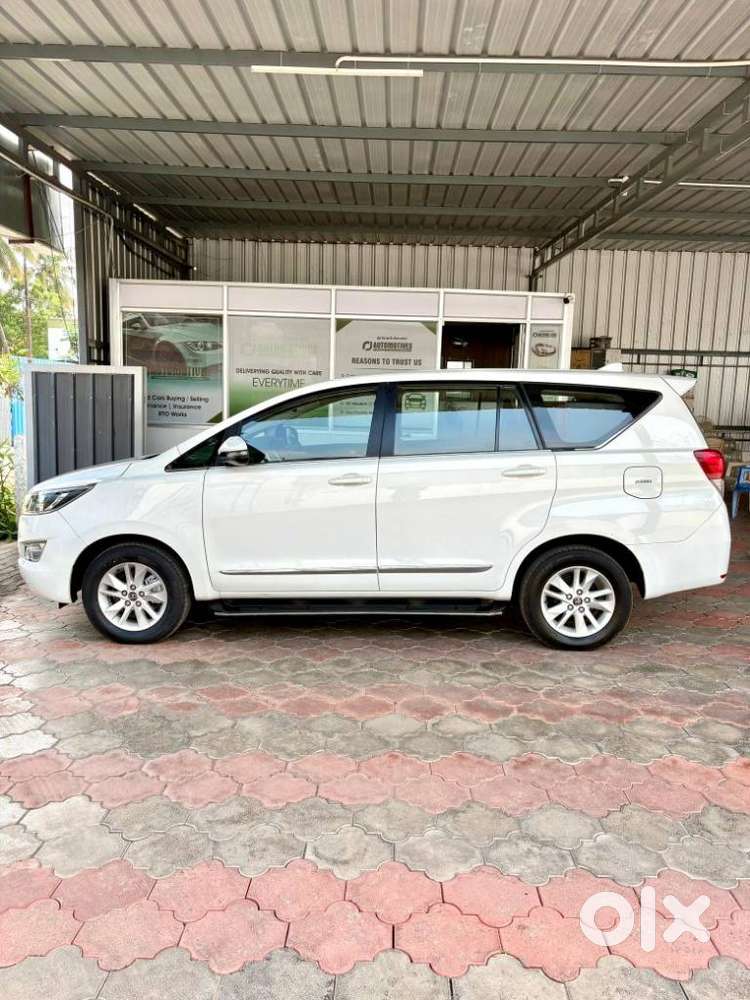 Toyota Innova Crysta 2.8 Gx At 8 Seater, 2020, Diesel
