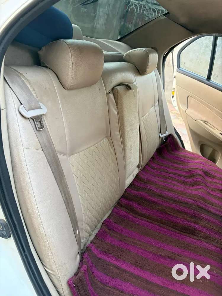 Maruti Suzuki Swift Dzire 2013 Diesel Well Maintained