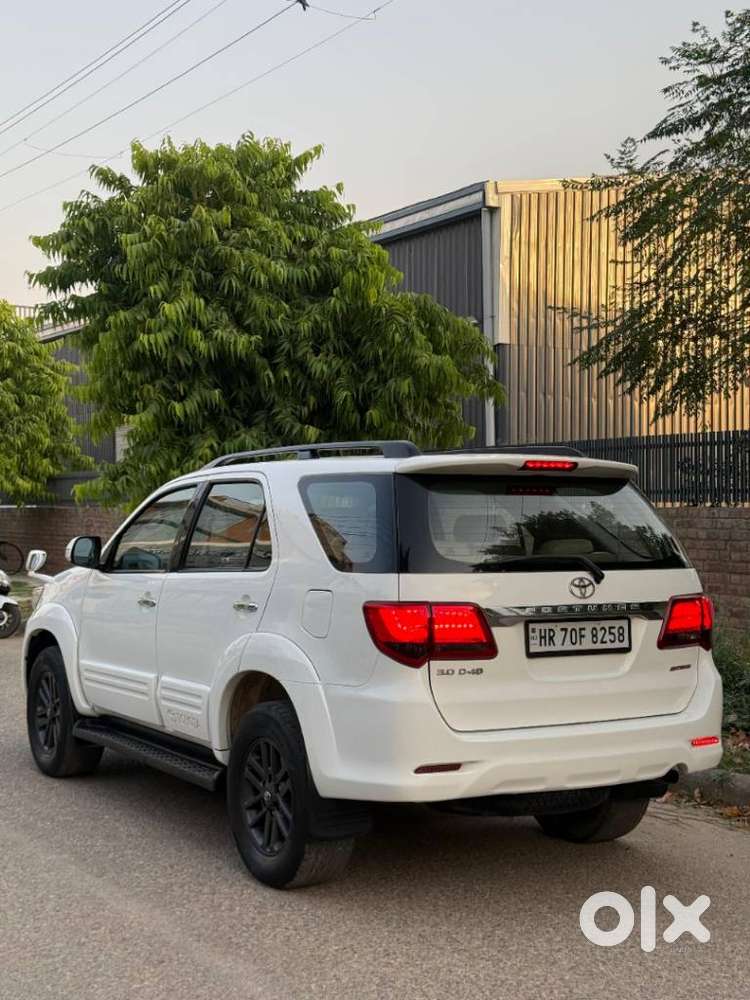 Toyota Fortuner 3.0 4x2 Automatic, 2015, Diesel