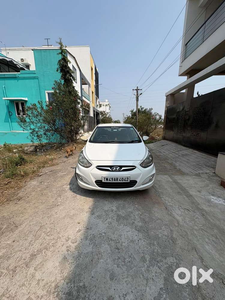 Hyundai Verna Petrol 2013