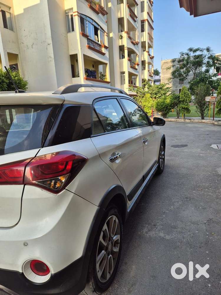 Hyundai I20 Active 2017 Diesel 104000 Km Driven