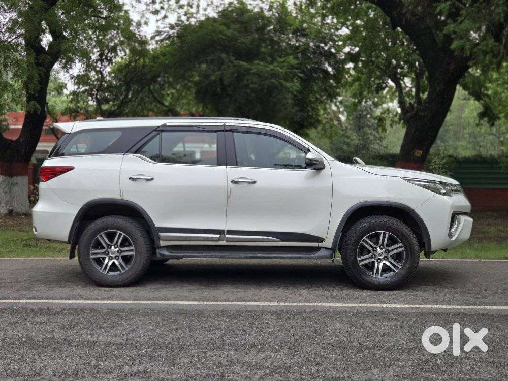 Toyota Fortuner 4x2 At 2.8 Diesel, 2018, Diesel