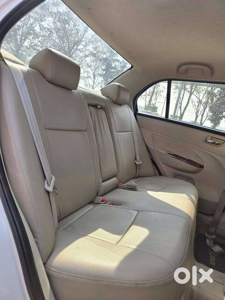 Maruti Suzuki Dzire, 2014, Petrol