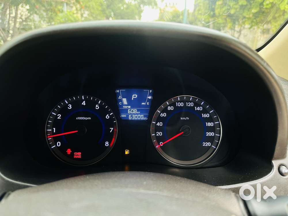 Hyundai Verna 1.6 S (o) Vtvt At, 2014, Petrol
