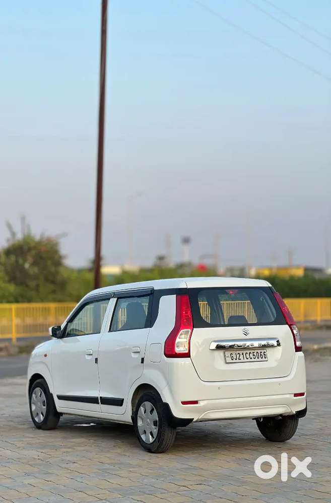 Genuine 15000 Km Running Maruti Suzuki Wagon R 1.0 Vxi 2022 Petrol