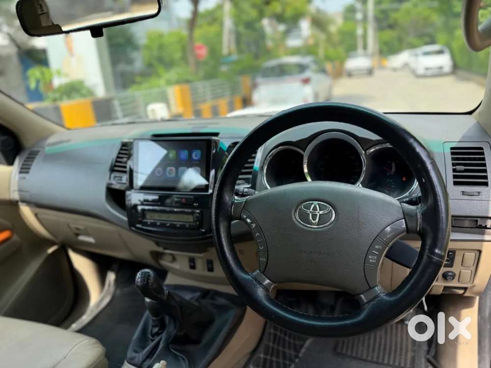 Toyota Fortuner, 2011, Diesel