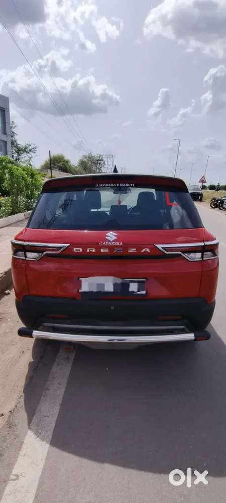 Maruti Suzuki Brezza Lxi Hybrid 2025