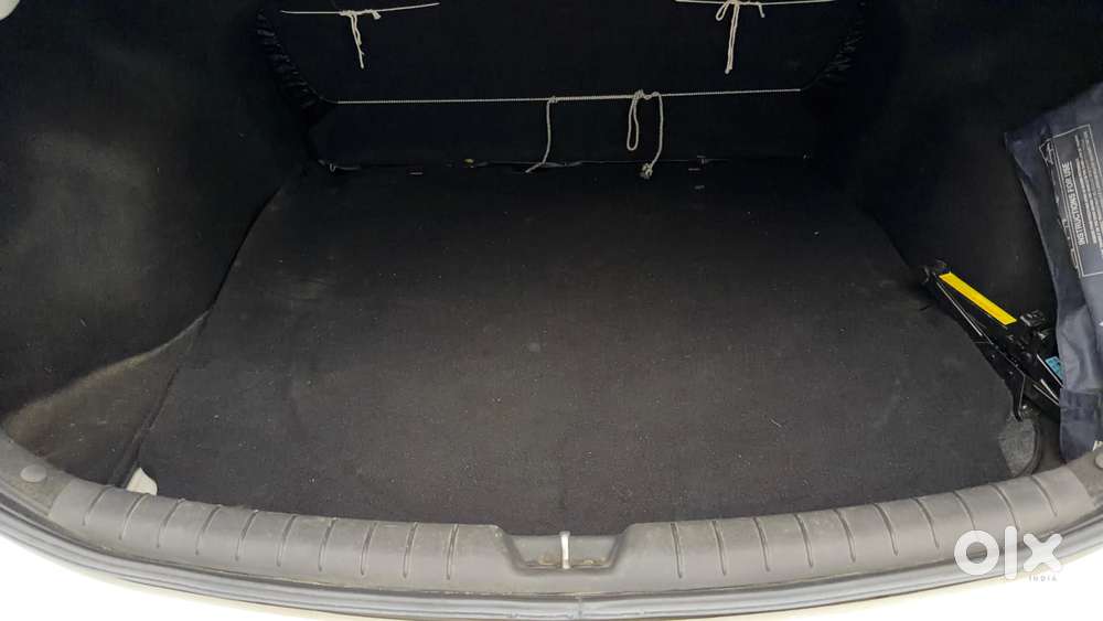 Hyundai Verna 1.6 Vtvt Sx, 2019, Petrol