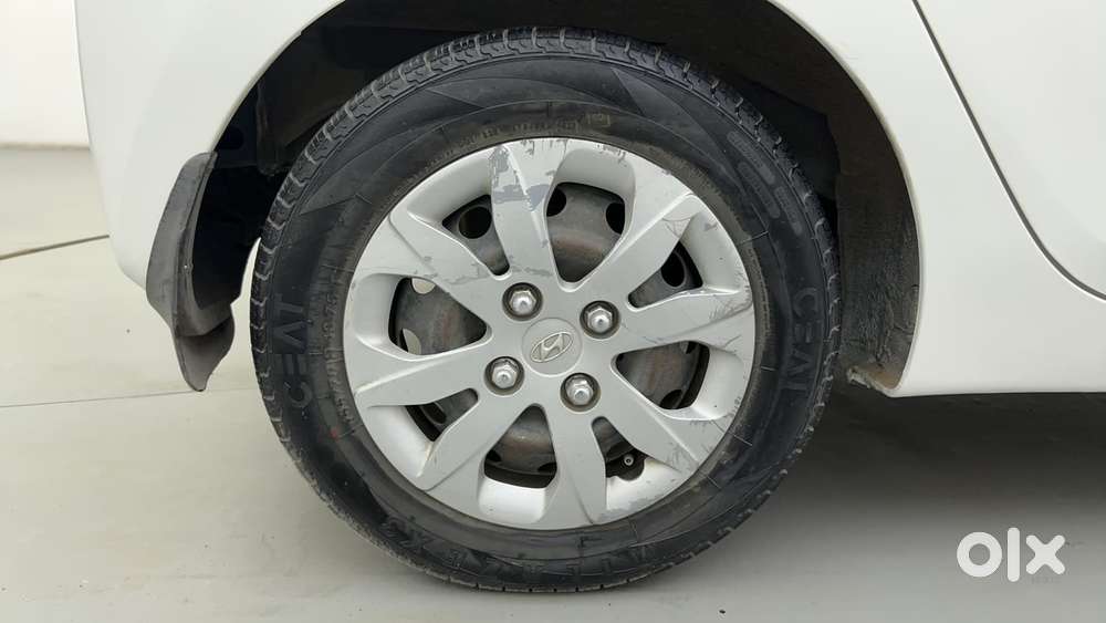 Hyundai Eon Magna +, 2016, Petrol