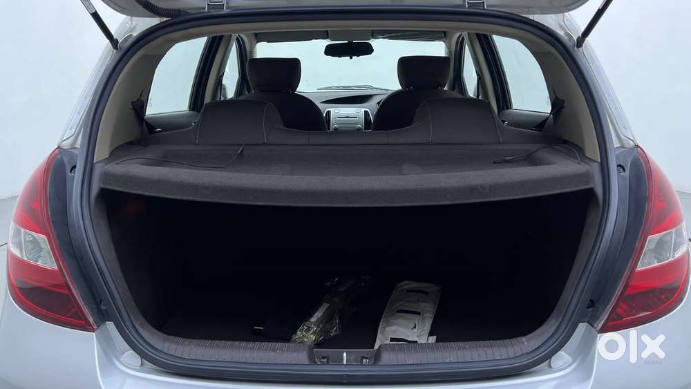 Hyundai I20 Magna, 2012, Petrol