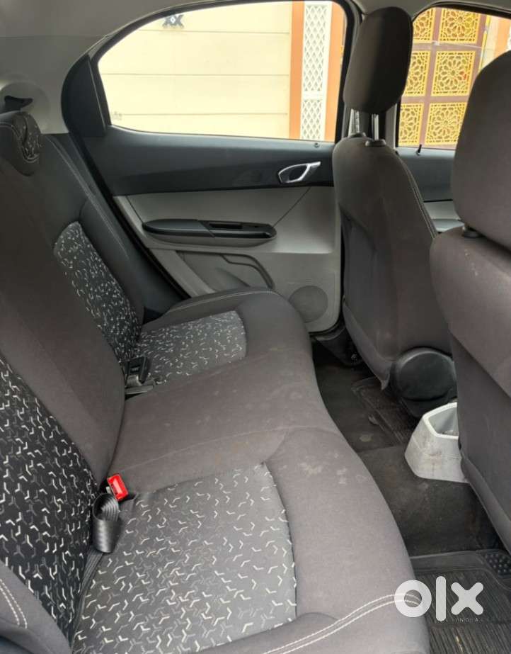 Tata Tiago 1.2 Revotron Xza Plus Amt, 2020, Petrol