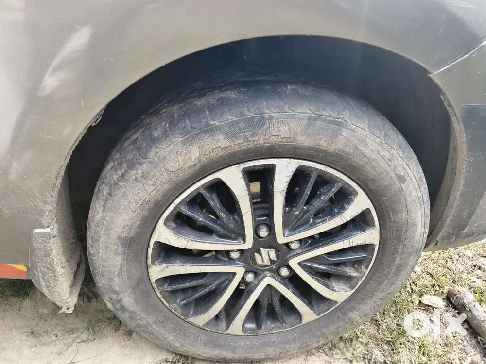 Maruti Suzuki Ertiga 2023 Petrol 132286 Km Driven