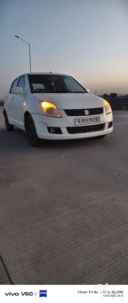 Maruti Suzuki Swift 2010 Diesel 160500 Km Driven